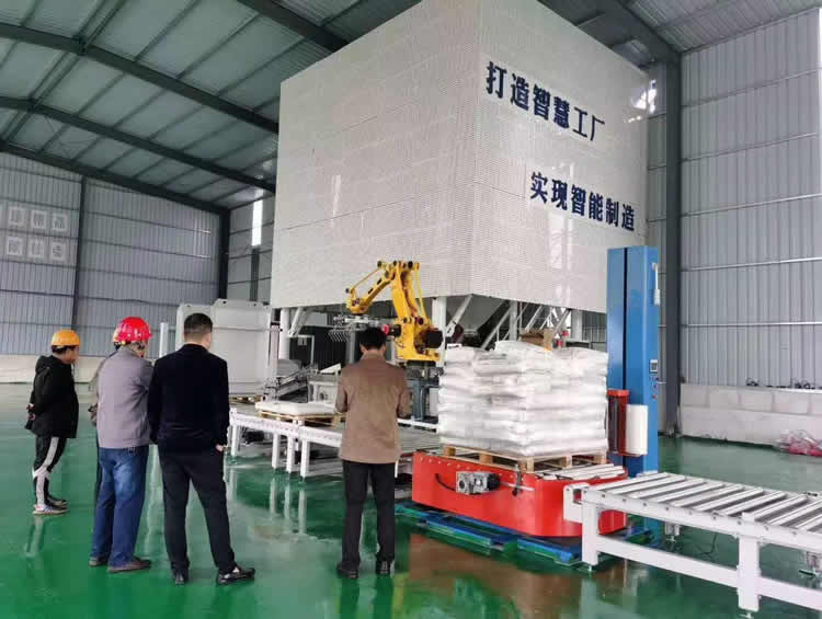 ɽ�|κ�򼯈F(tu��n)늏SÓ��ʯ���Ƃ��p�|(zh��)Ĩ��������ƽɰ�{�(xi��ng)Ŀ